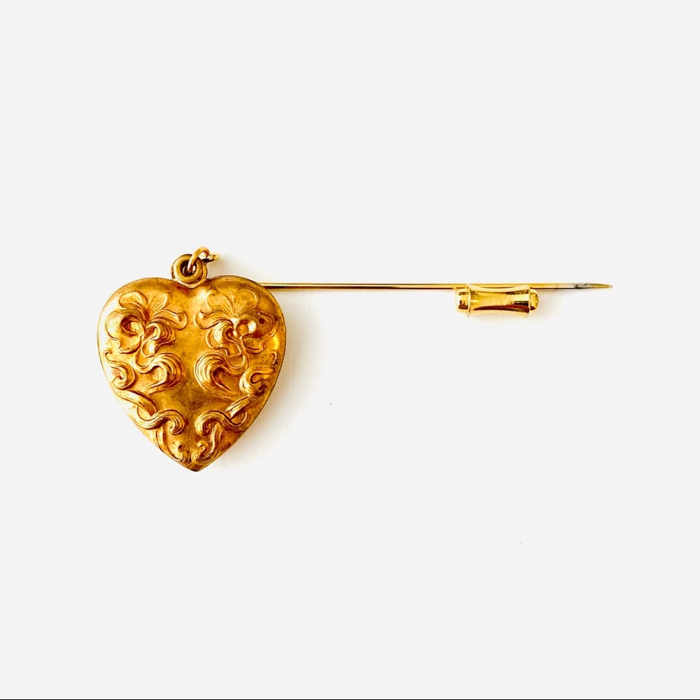 Heart Pin - Picture 2 of 4